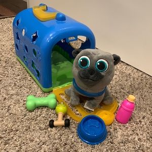 Puppy Dog Pals travel set
